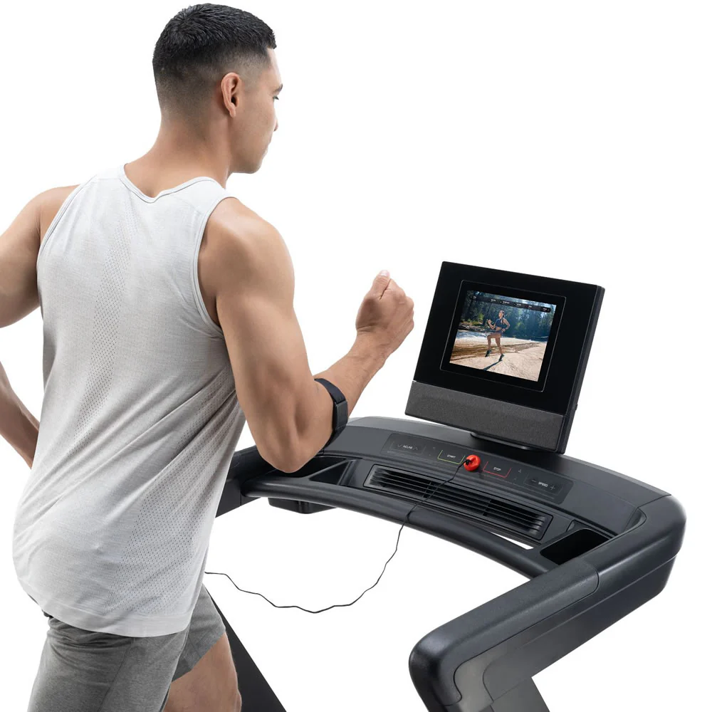 NordicTrack Commercial 1250 Laufband - Image 2