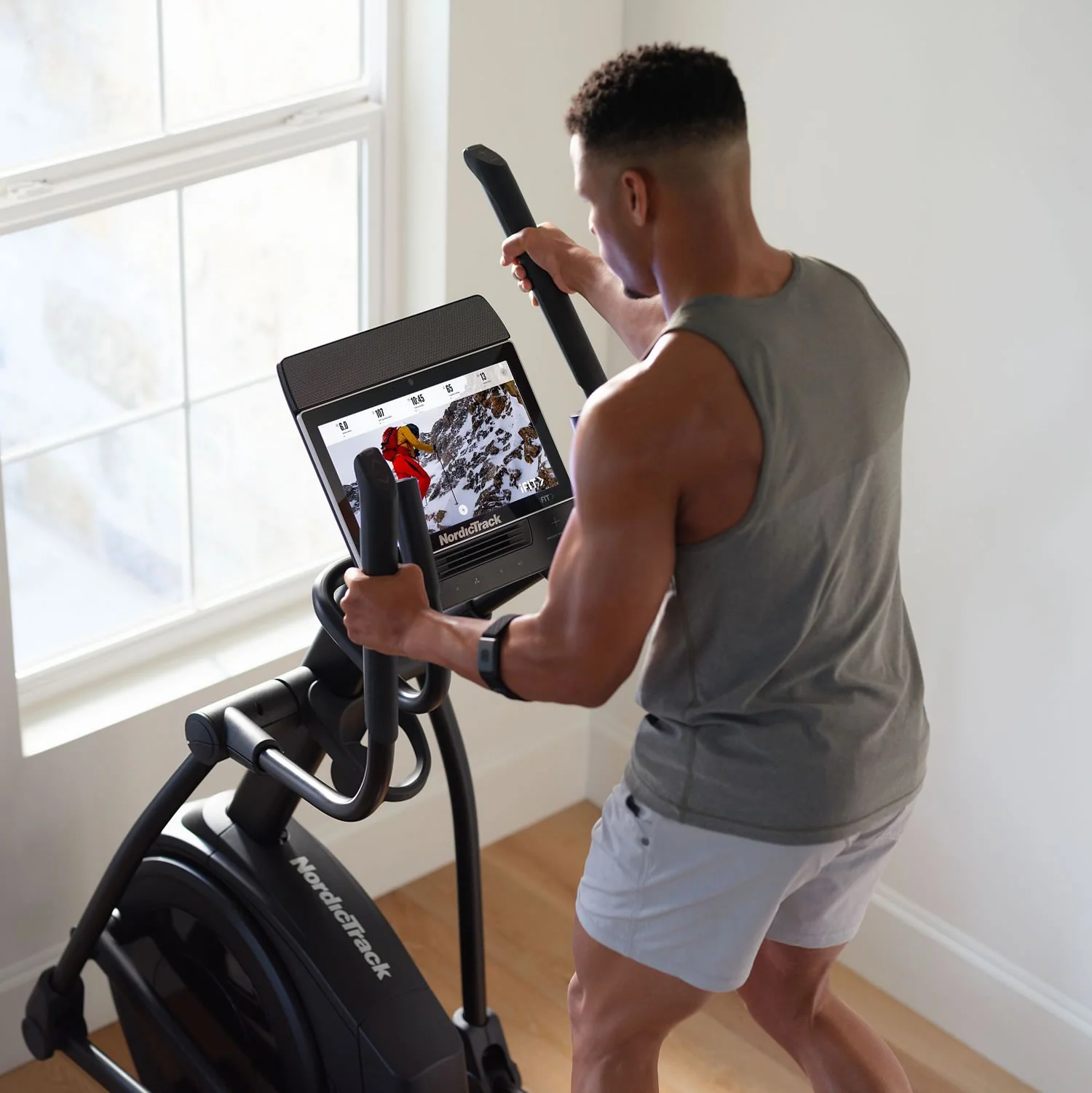 NordicTrack Ellipsentrainer AirGlide 14i - Image 12