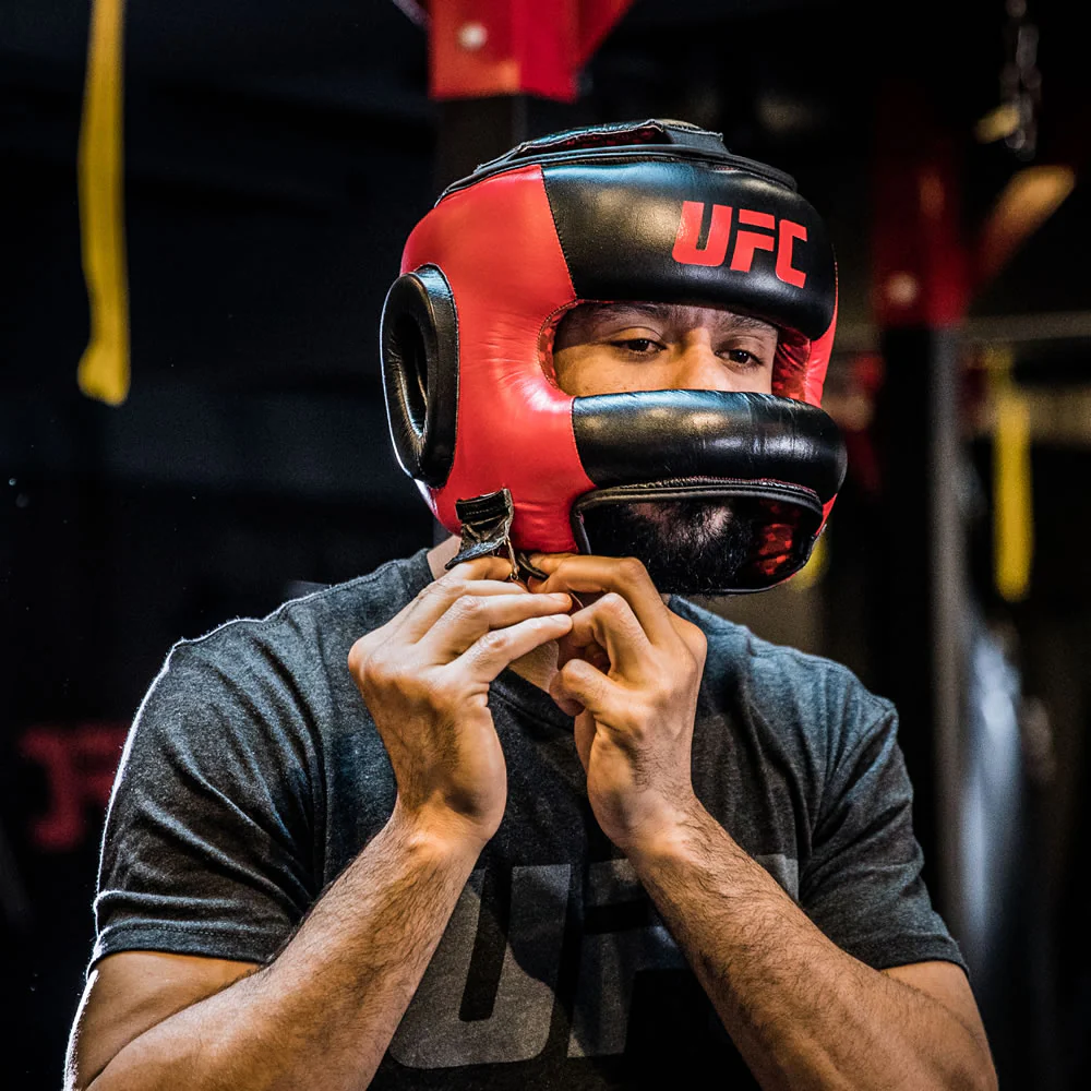 UFC Kopfschutz Pro Full Face - Image 2