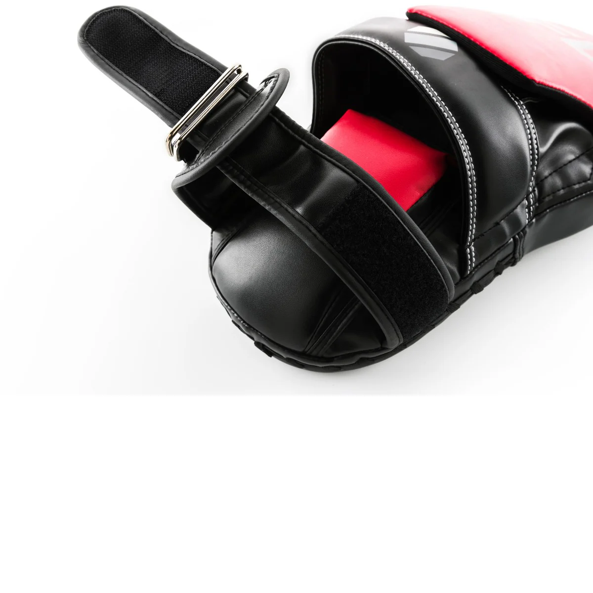UFC lange gebogene Handpratze Long Curved Focus Mitts 1 Paar - Image 7